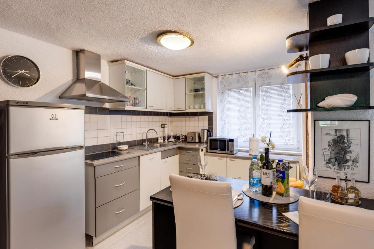 Apartma Valentina Daire Pobegi Dış mekan fotoğraf