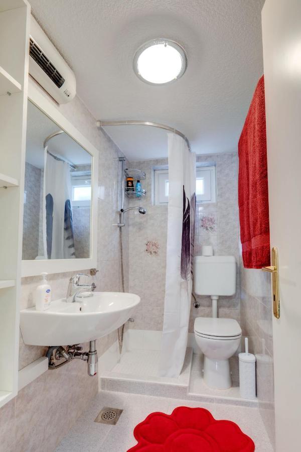 Apartma Valentina Daire Pobegi Dış mekan fotoğraf